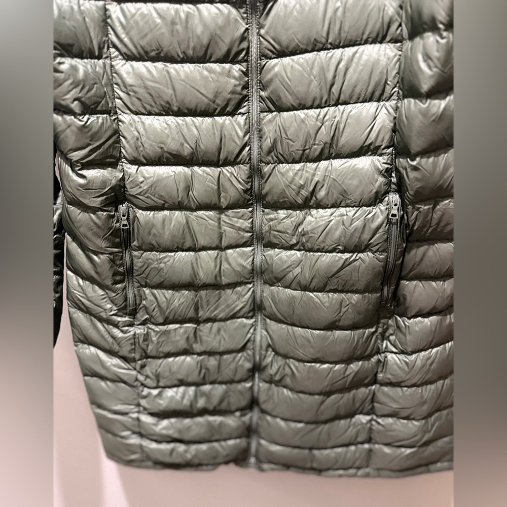 Aritzia TNA Botaine Packable Green Puffer Jacket - Picture 2 of 7